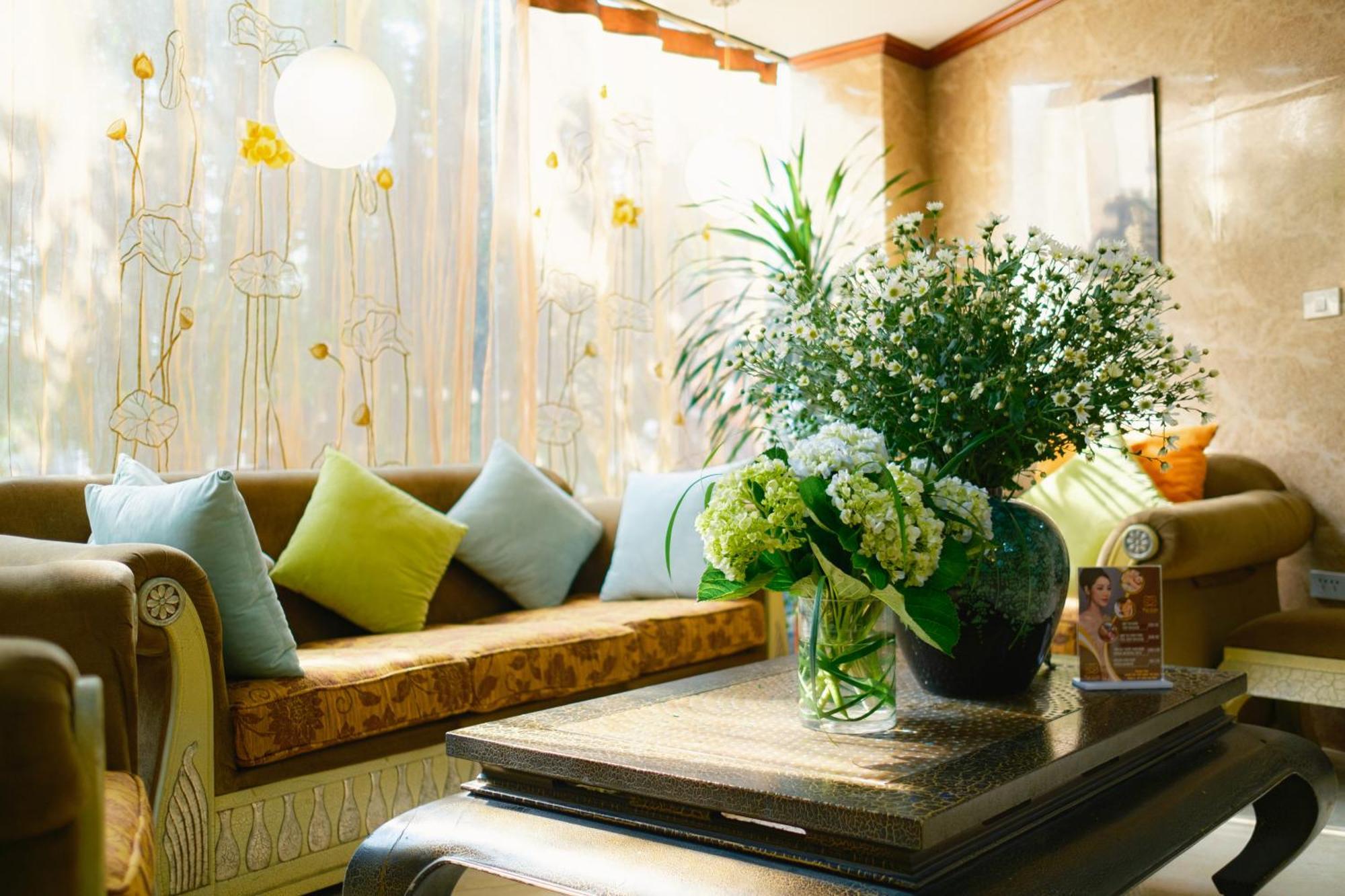 Sunset Westlake Hanoi Hotel Екстериор снимка