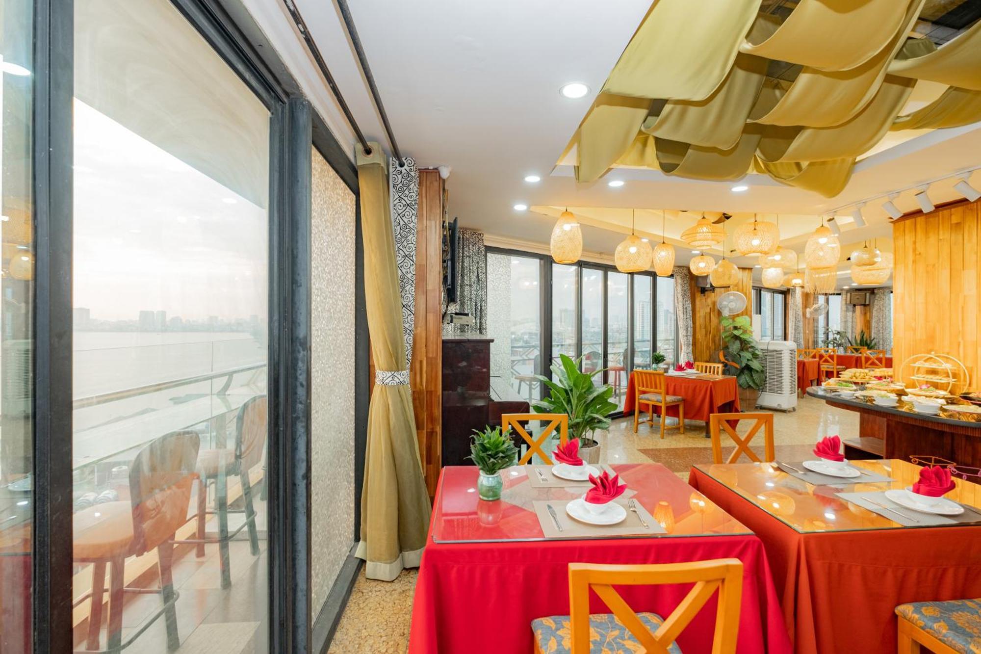 Sunset Westlake Hanoi Hotel Екстериор снимка