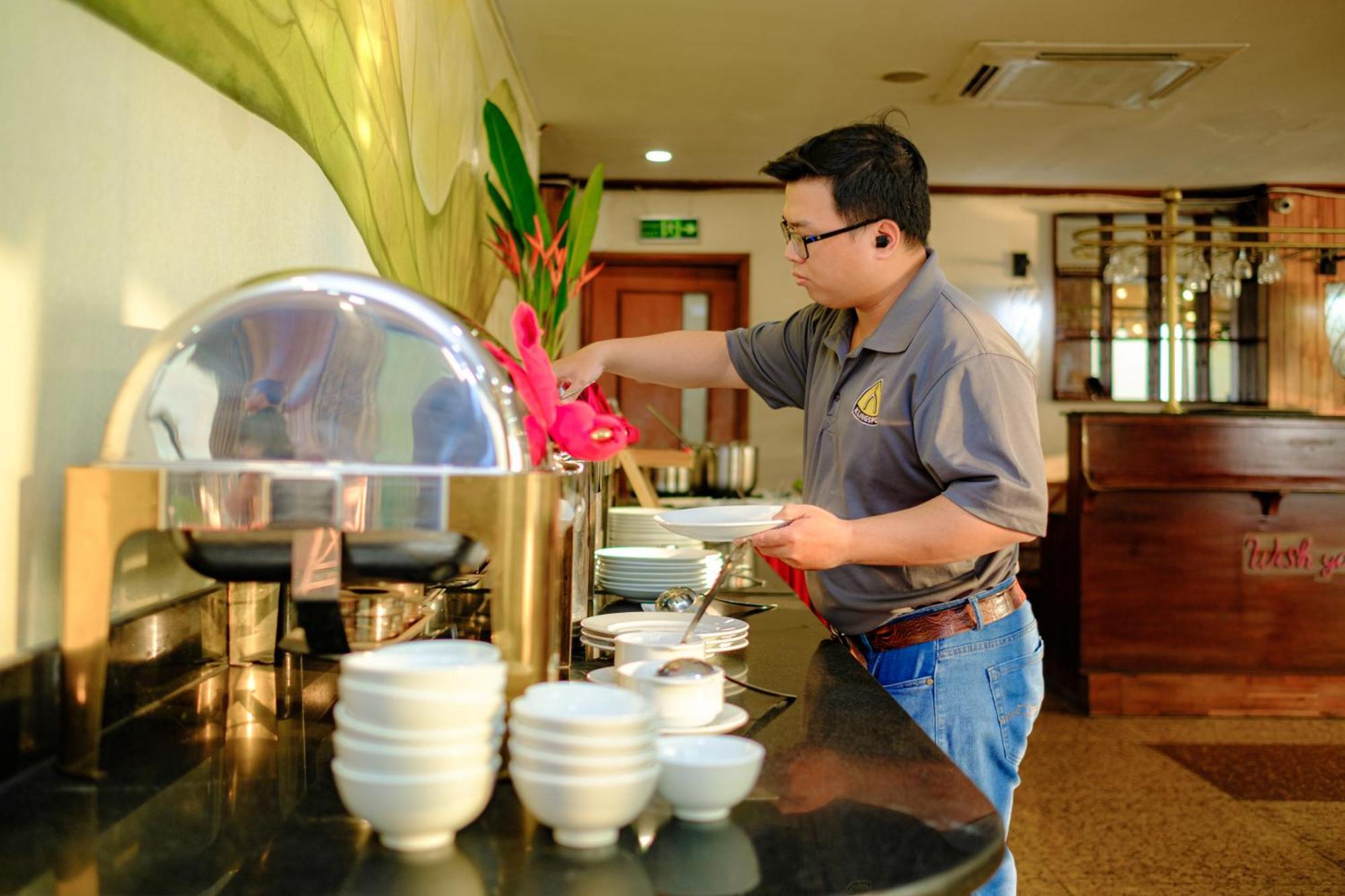 Sunset Westlake Hanoi Hotel Екстериор снимка