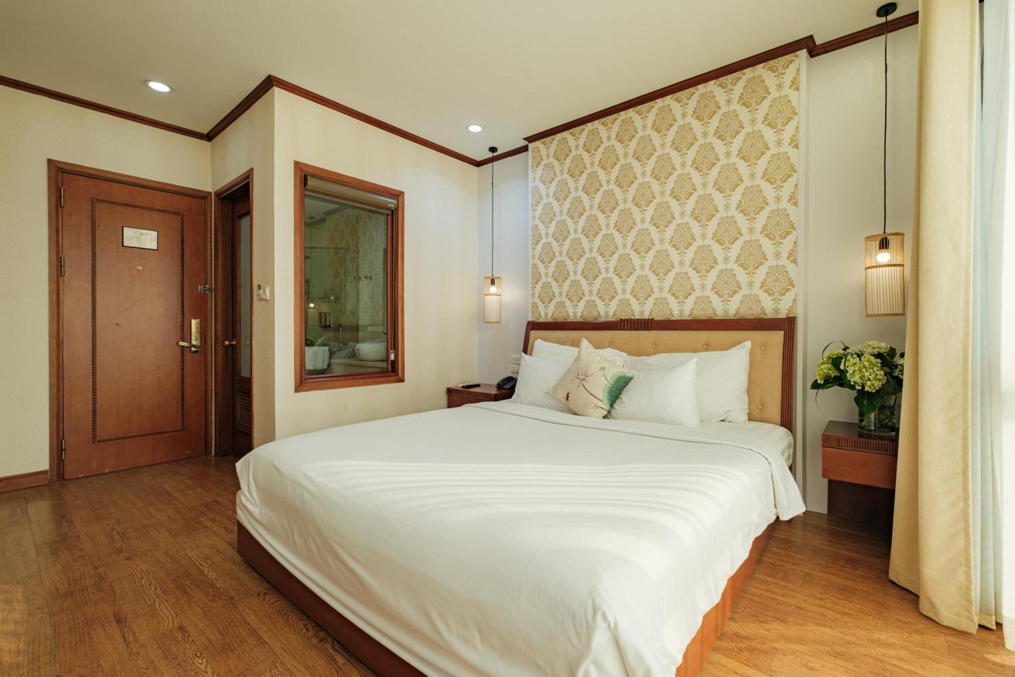 Sunset Westlake Hanoi Hotel Екстериор снимка