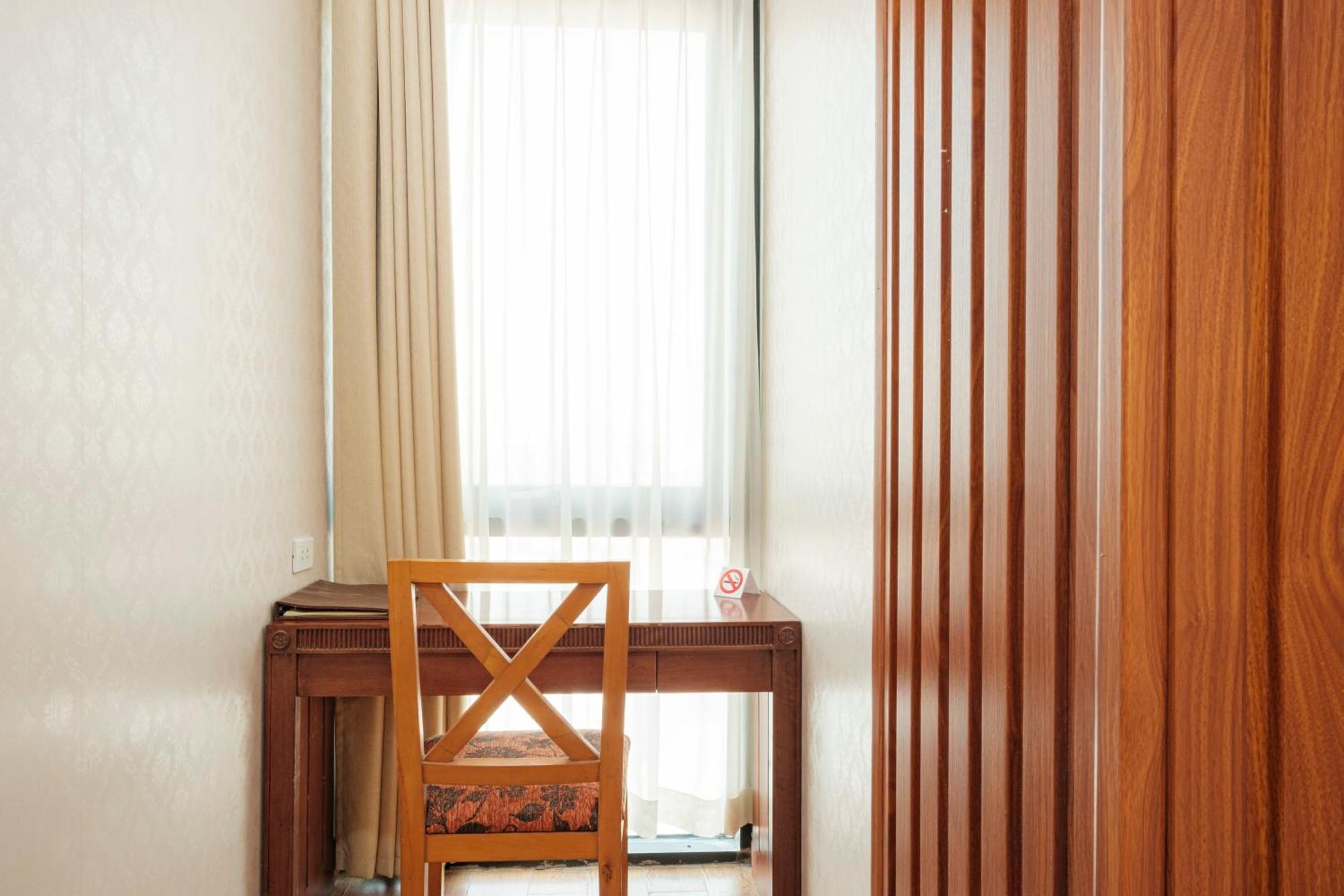 Sunset Westlake Hanoi Hotel Екстериор снимка