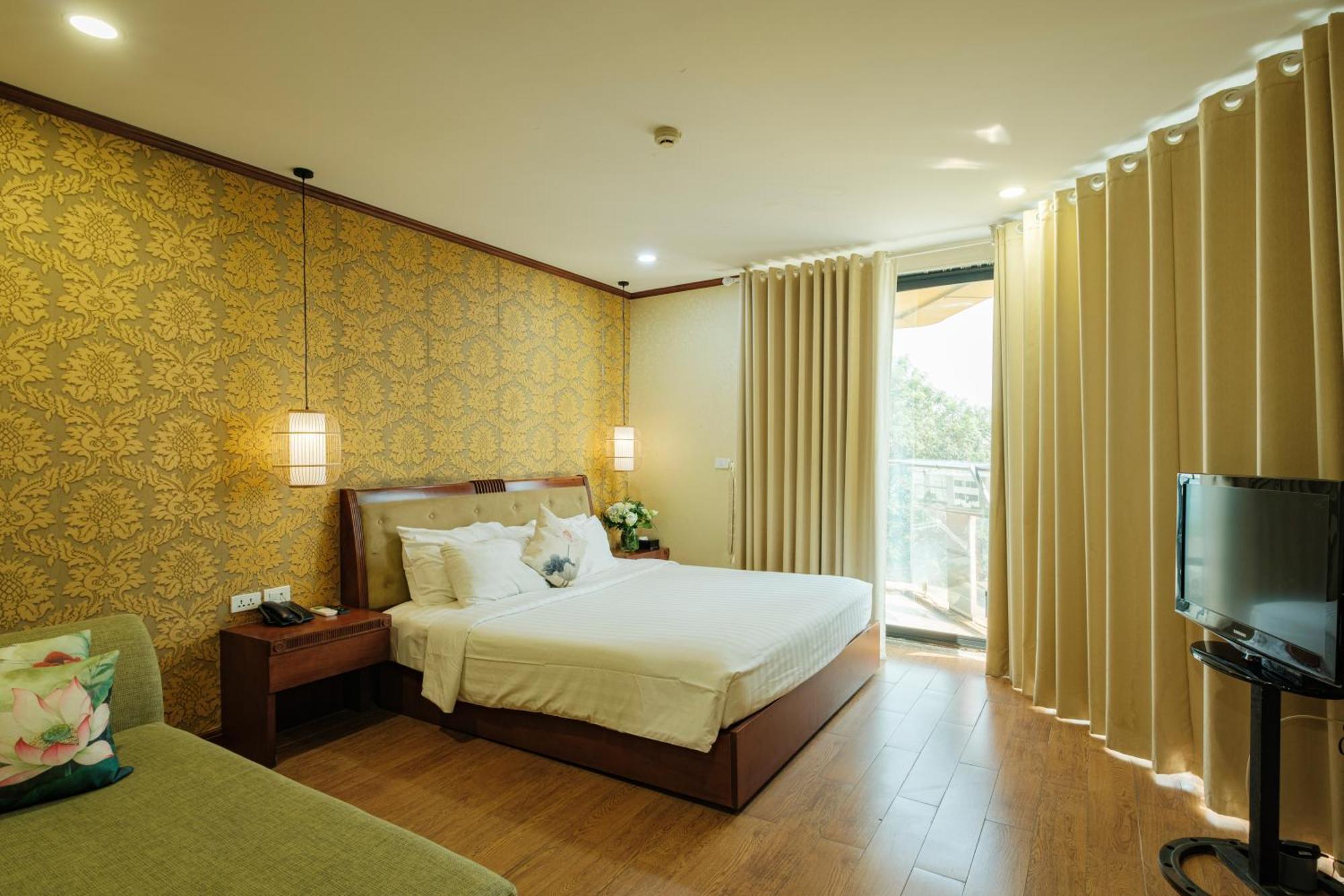 Sunset Westlake Hanoi Hotel Екстериор снимка