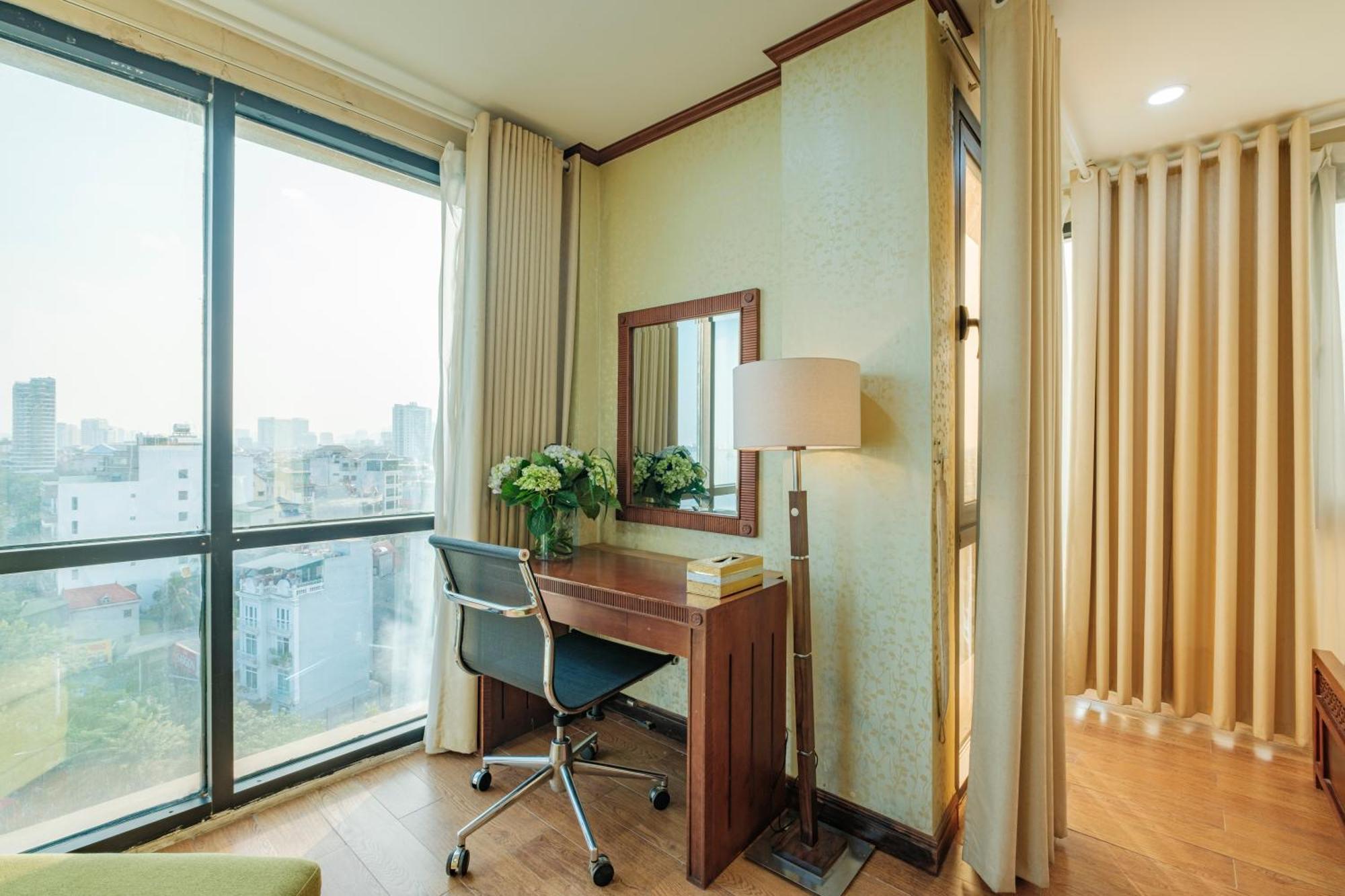 Sunset Westlake Hanoi Hotel Екстериор снимка