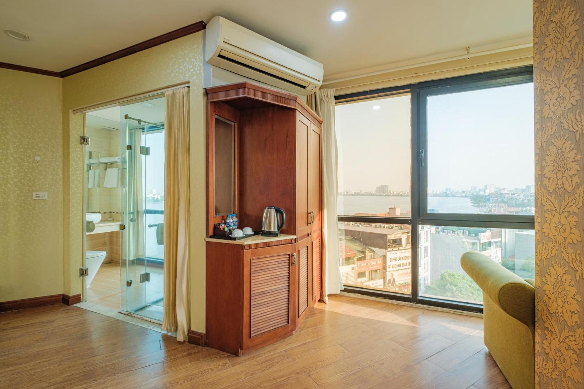Sunset Westlake Hanoi Hotel Екстериор снимка