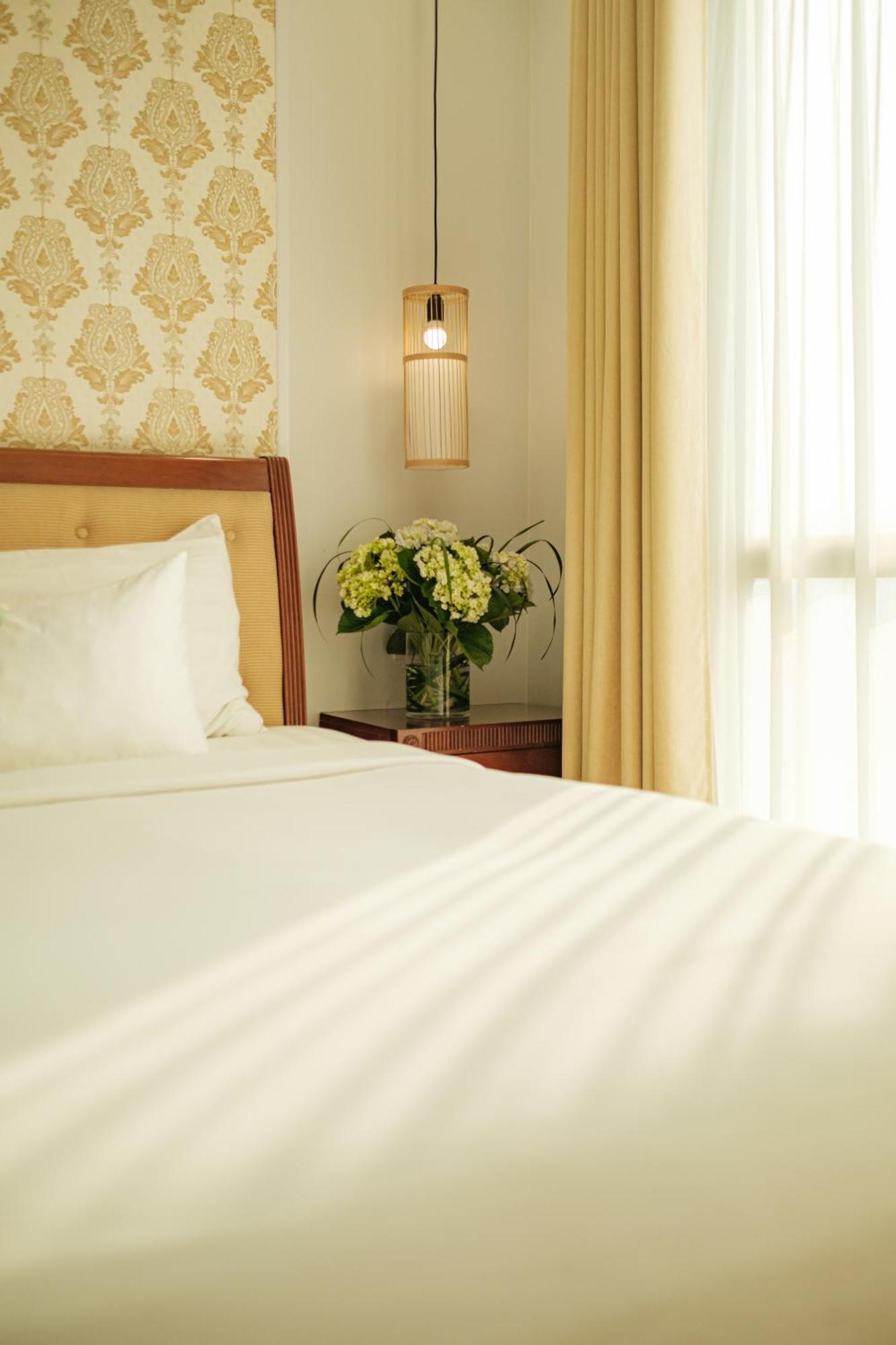 Sunset Westlake Hanoi Hotel Екстериор снимка